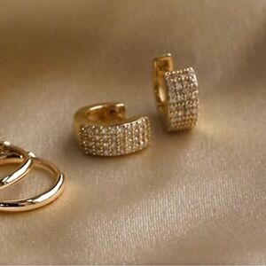Local Eclectic Solid Gold Chunky Pave Diamond Huggie Hoops